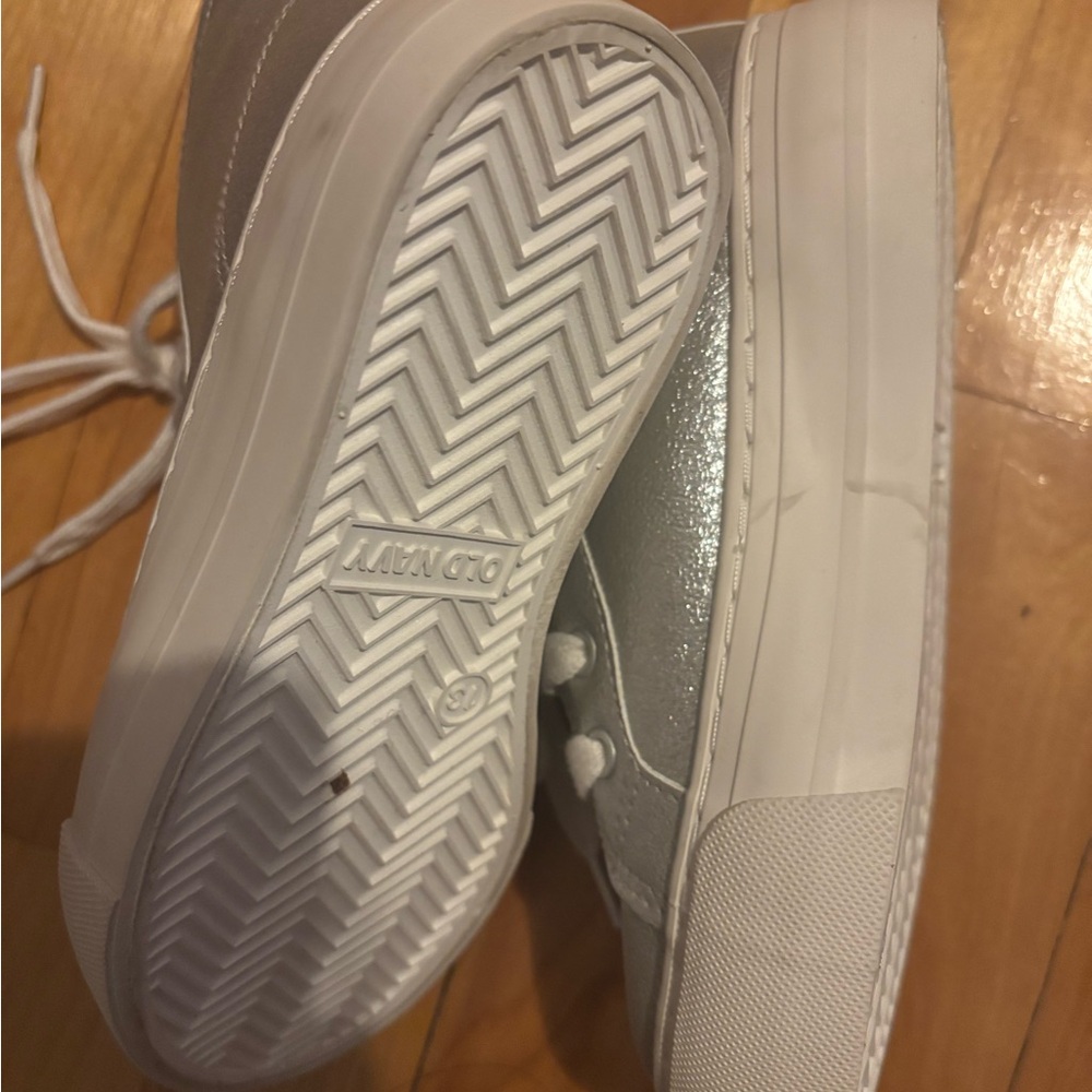 NEW Old Navy Silver girls Kids Sneakers 13 new